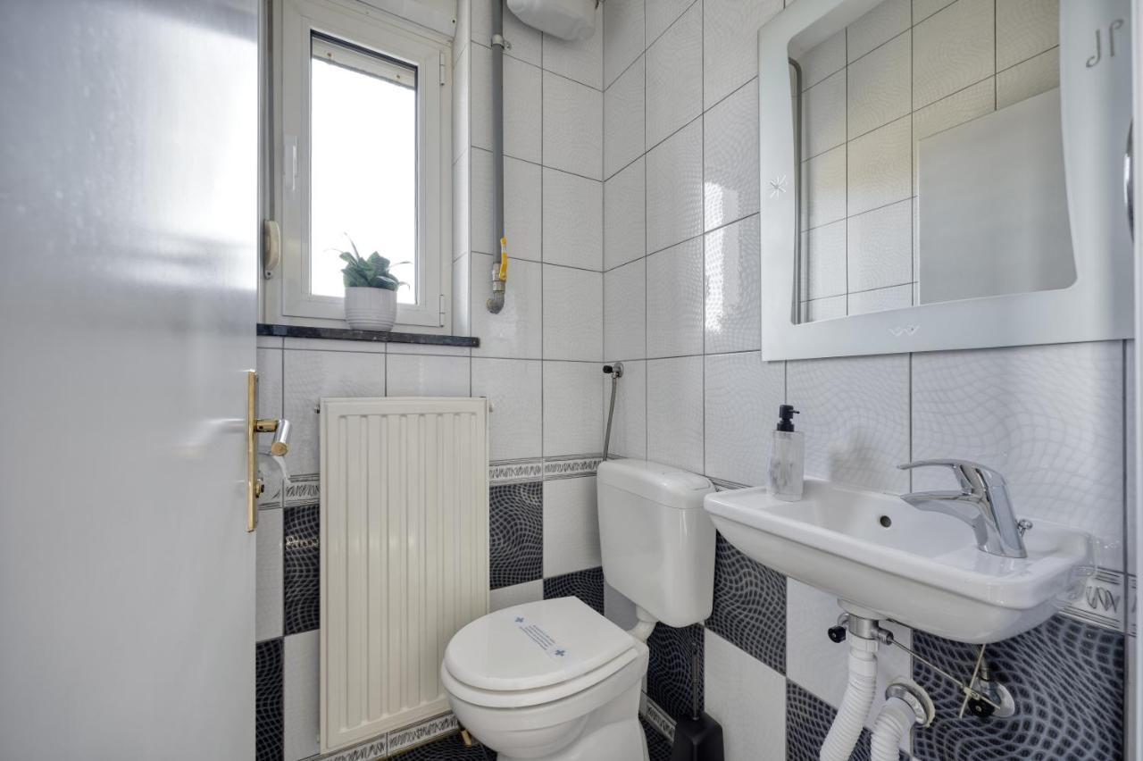 Astarea - Luxe Penthouse In Nature - Jacuzzi - Free Private Parking - Terrace & Balcony - Peace Zagreb Eksteriør bilde