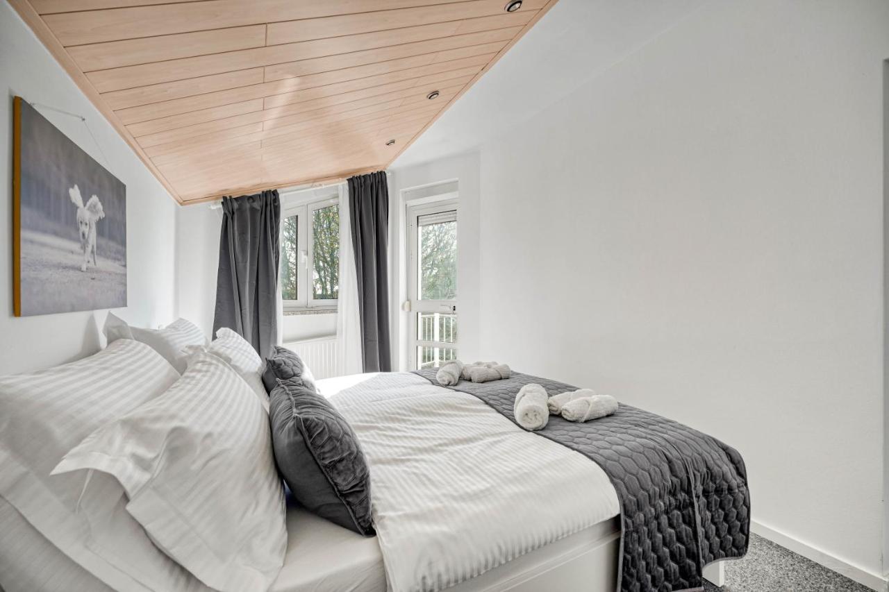 Astarea - Luxe Penthouse In Nature - Jacuzzi - Free Private Parking - Terrace & Balcony - Peace Zagreb Eksteriør bilde