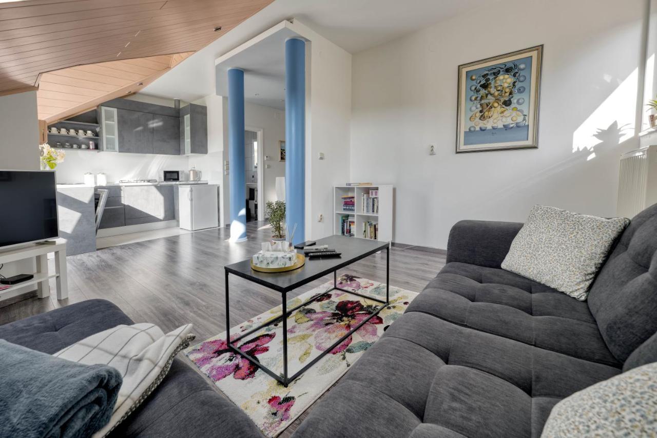 Astarea - Luxe Penthouse In Nature - Jacuzzi - Free Private Parking - Terrace & Balcony - Peace Zagreb Eksteriør bilde